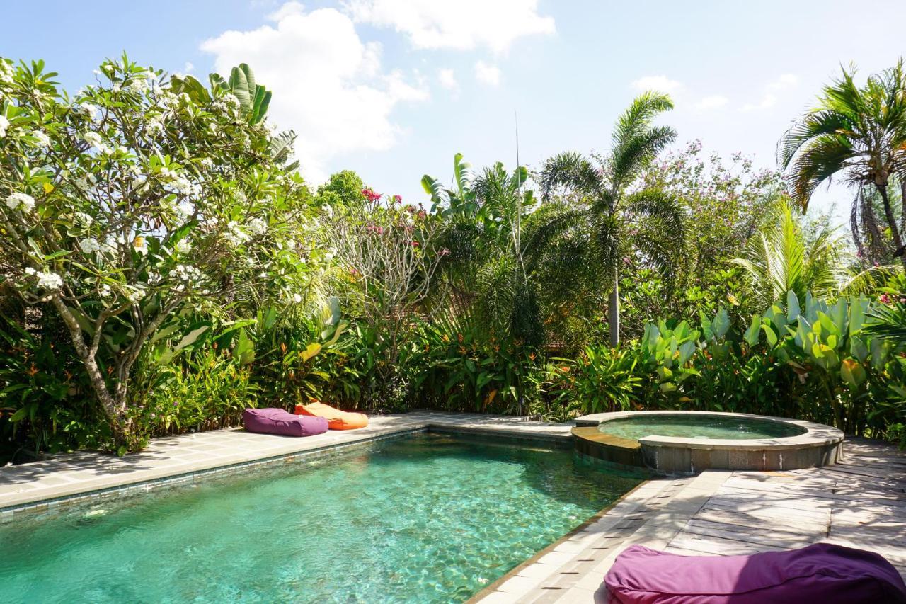 Ibludan Hotel Senggigi Exteriér fotografie