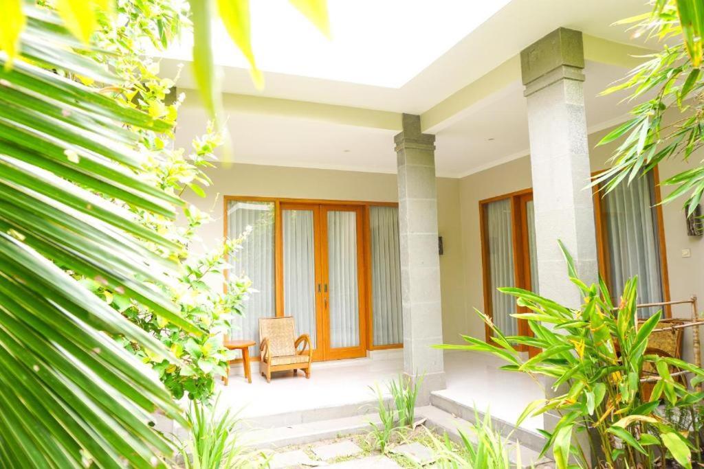 Ibludan Hotel Senggigi Exteriér fotografie